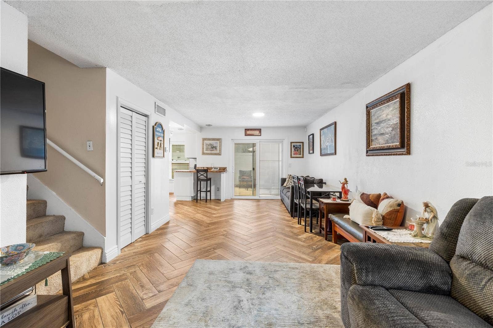 1799 N HIGHLAND AVENUE, #44, Clearwater, FL 33755 1799 N HIGHLAND AVENUE, #44, Clearwater, FL 33755
