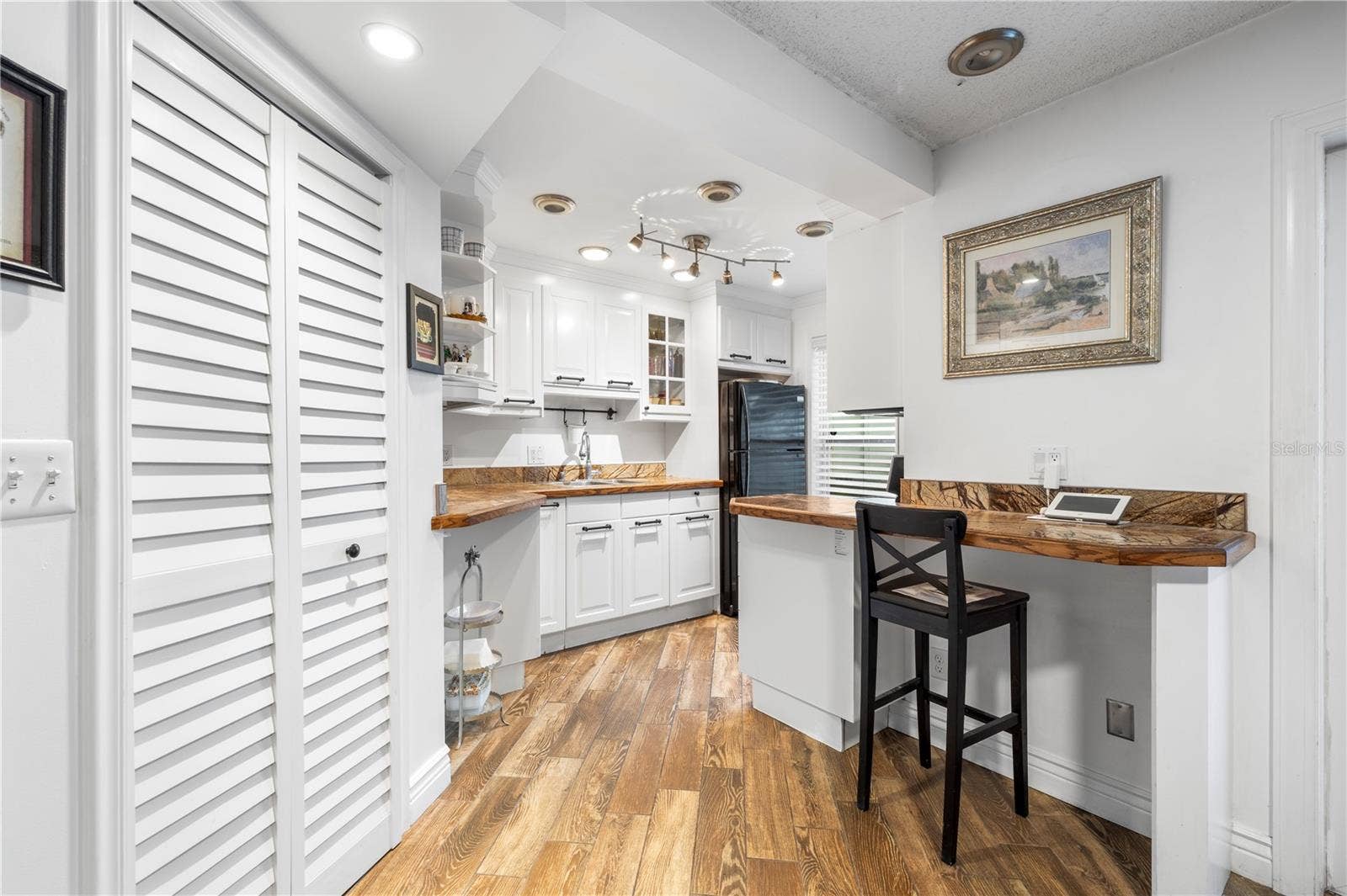 1799 N HIGHLAND AVENUE, #44, Clearwater, FL 33755 1799 N HIGHLAND AVENUE, #44, Clearwater, FL 33755