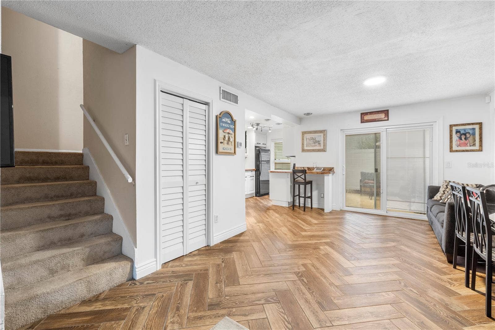 1799 N HIGHLAND AVENUE, #44, Clearwater, FL 33755 1799 N HIGHLAND AVENUE, #44, Clearwater, FL 33755