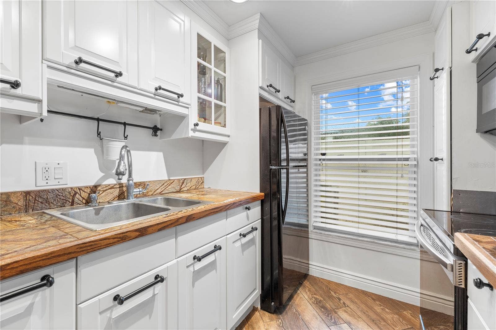 1799 N HIGHLAND AVENUE, #44, Clearwater, FL 33755 1799 N HIGHLAND AVENUE, #44, Clearwater, FL 33755