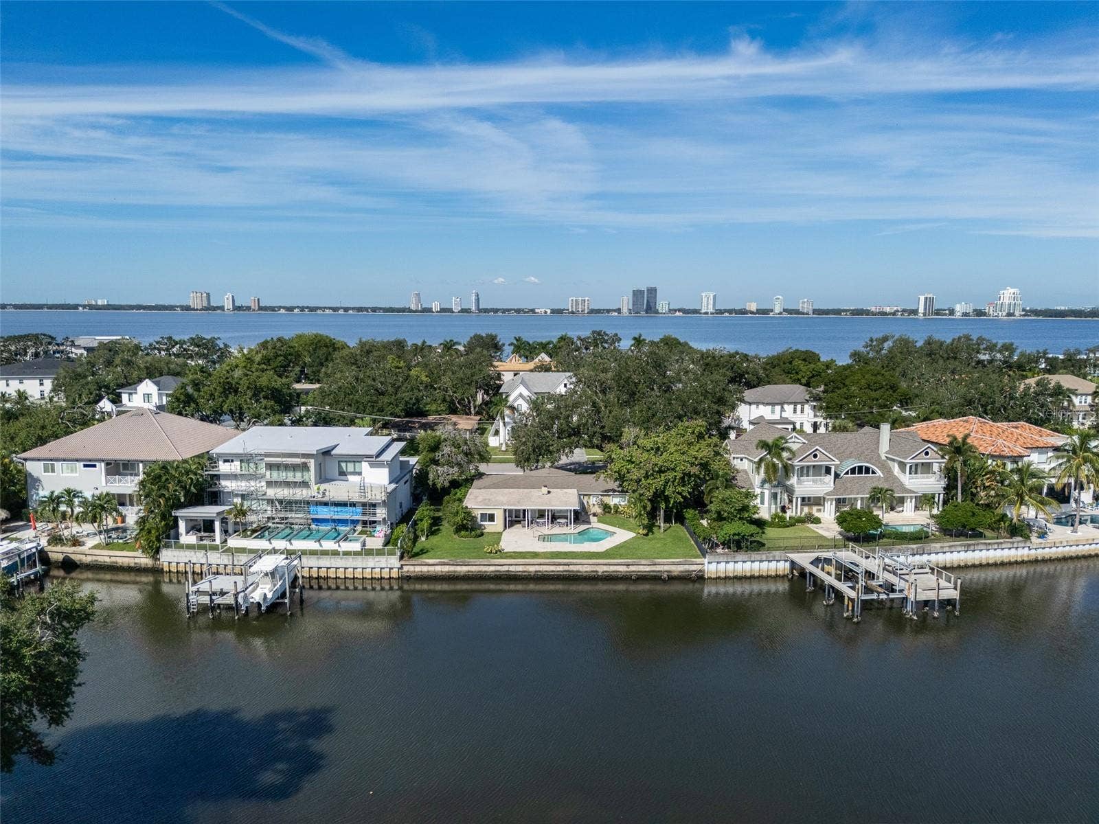 628 RIVIERA DRIVE, Tampa, FL 33606 628 RIVIERA DRIVE, Tampa, FL 33606