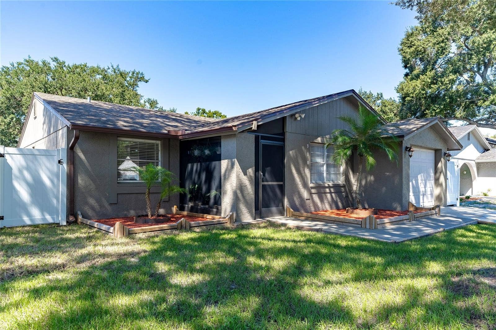 3105 SANDSPUR DRIVE, Tampa, FL 33618 3105 SANDSPUR DRIVE, Tampa, FL 33618