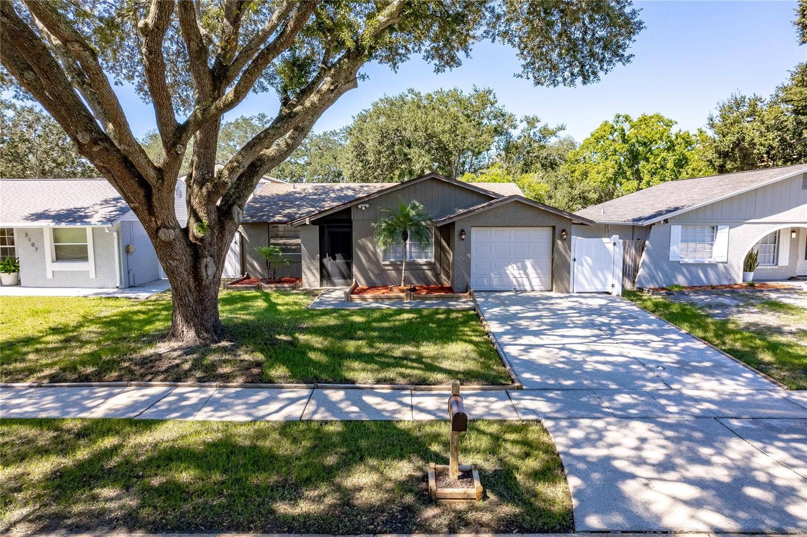 3105 SANDSPUR DRIVE, Tampa, FL 33618 3105 SANDSPUR DRIVE, Tampa, FL 33618