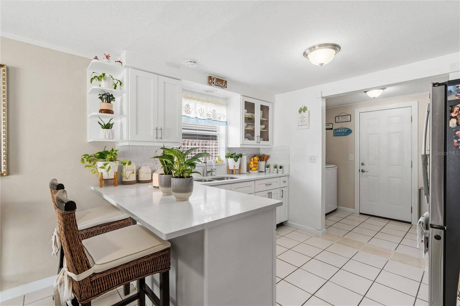 3105 SANDSPUR DRIVE, Tampa, FL 33618 3105 SANDSPUR DRIVE, Tampa, FL 33618