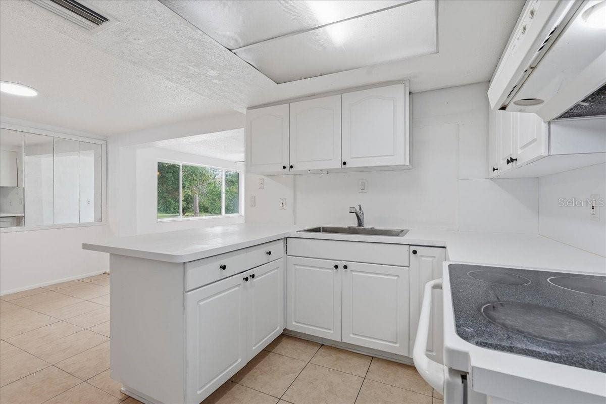 12404 COBBLE STONE DRIVE, Hudson, FL 34667 12404 COBBLE STONE DRIVE, Hudson, FL 34667