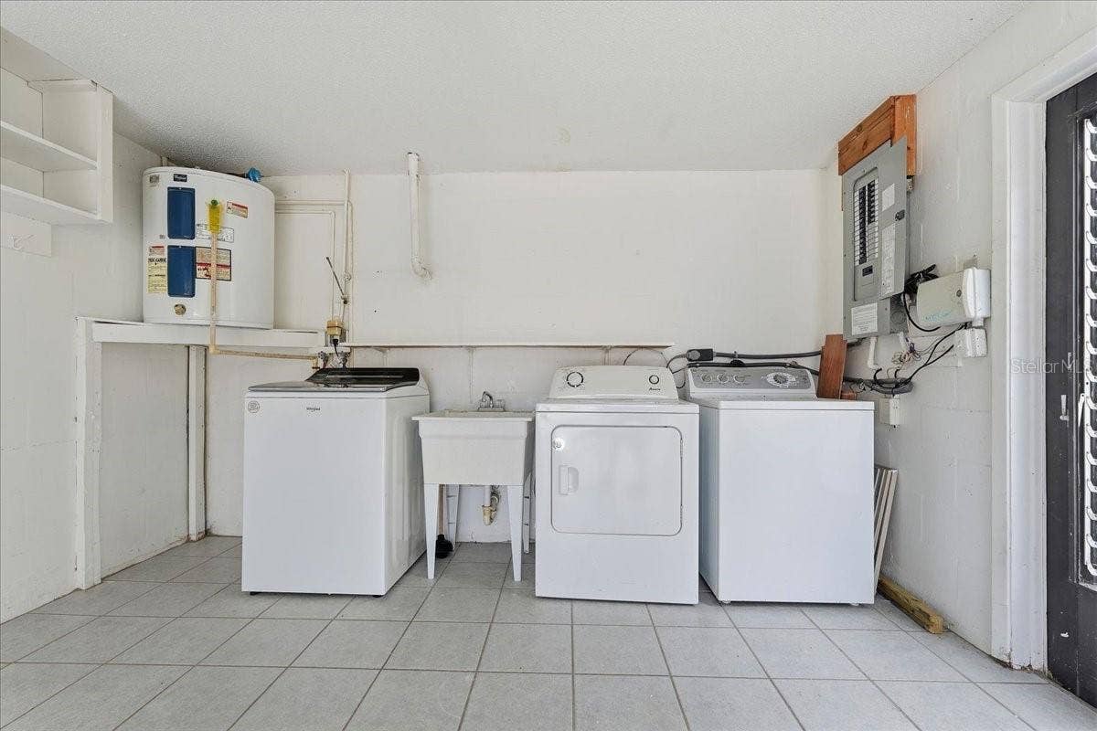12404 COBBLE STONE DRIVE, Hudson, FL 34667 12404 COBBLE STONE DRIVE, Hudson, FL 34667