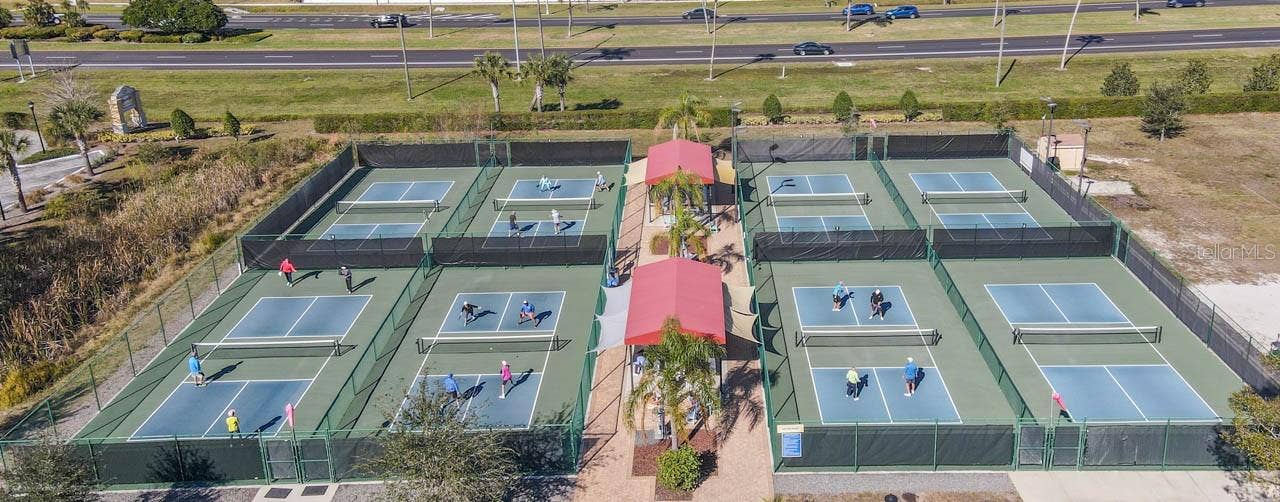 2202 CLUBHOUSE DRIVE, #173, Sun City Center, FL 33573 Plenty of pickleball space at both the North and South clubhouses.