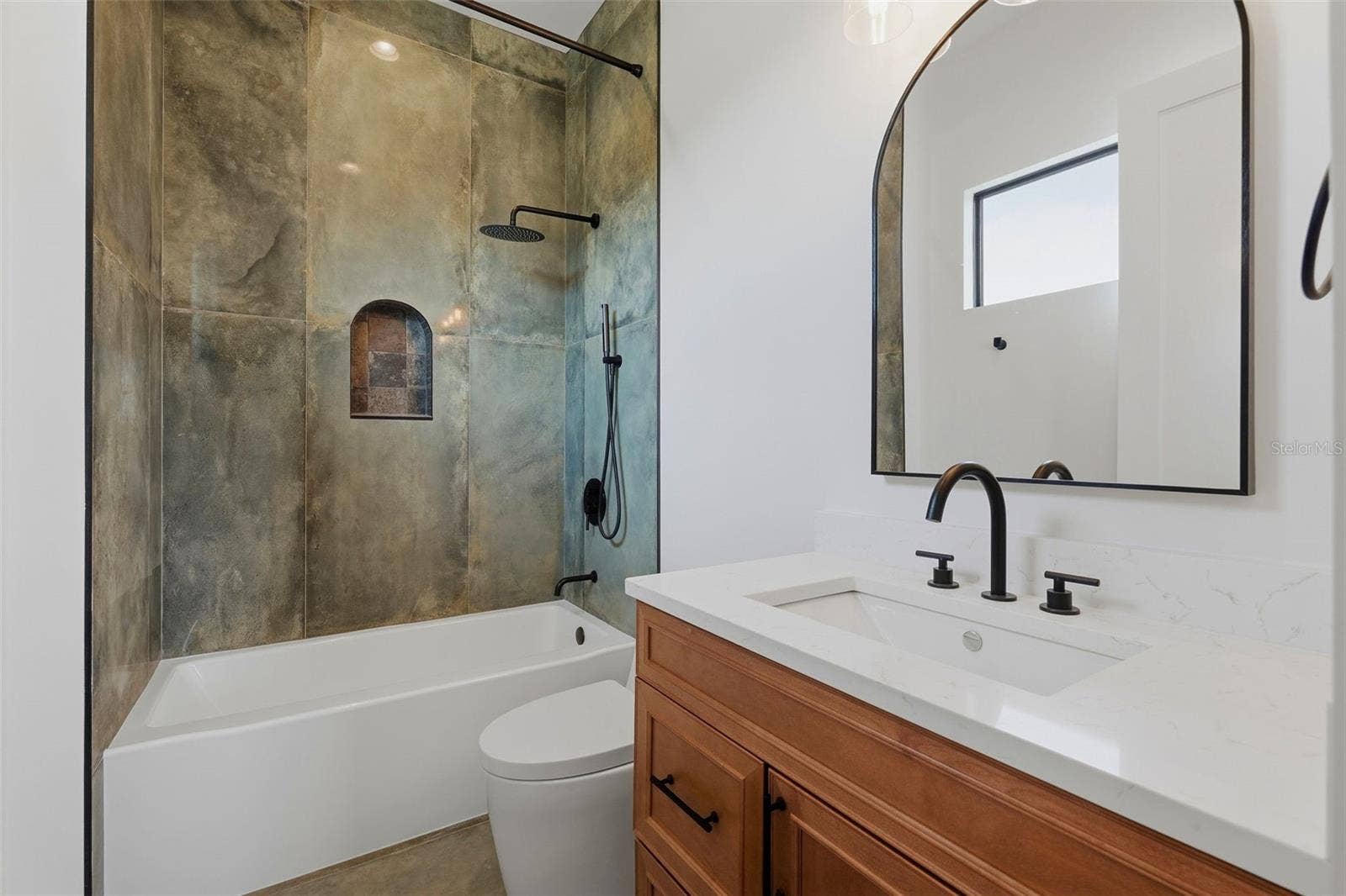 502 E DAVIS BOULEVARD, Tampa, FL 33606