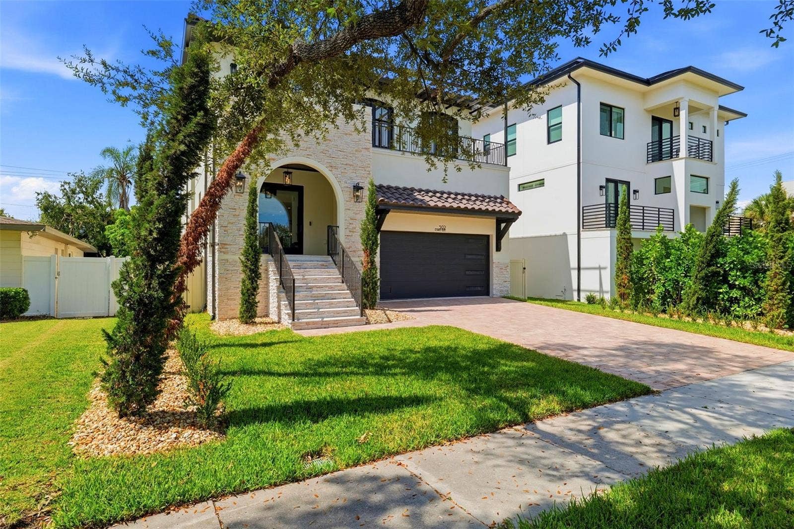 502 E DAVIS BOULEVARD, Tampa, FL 33606
