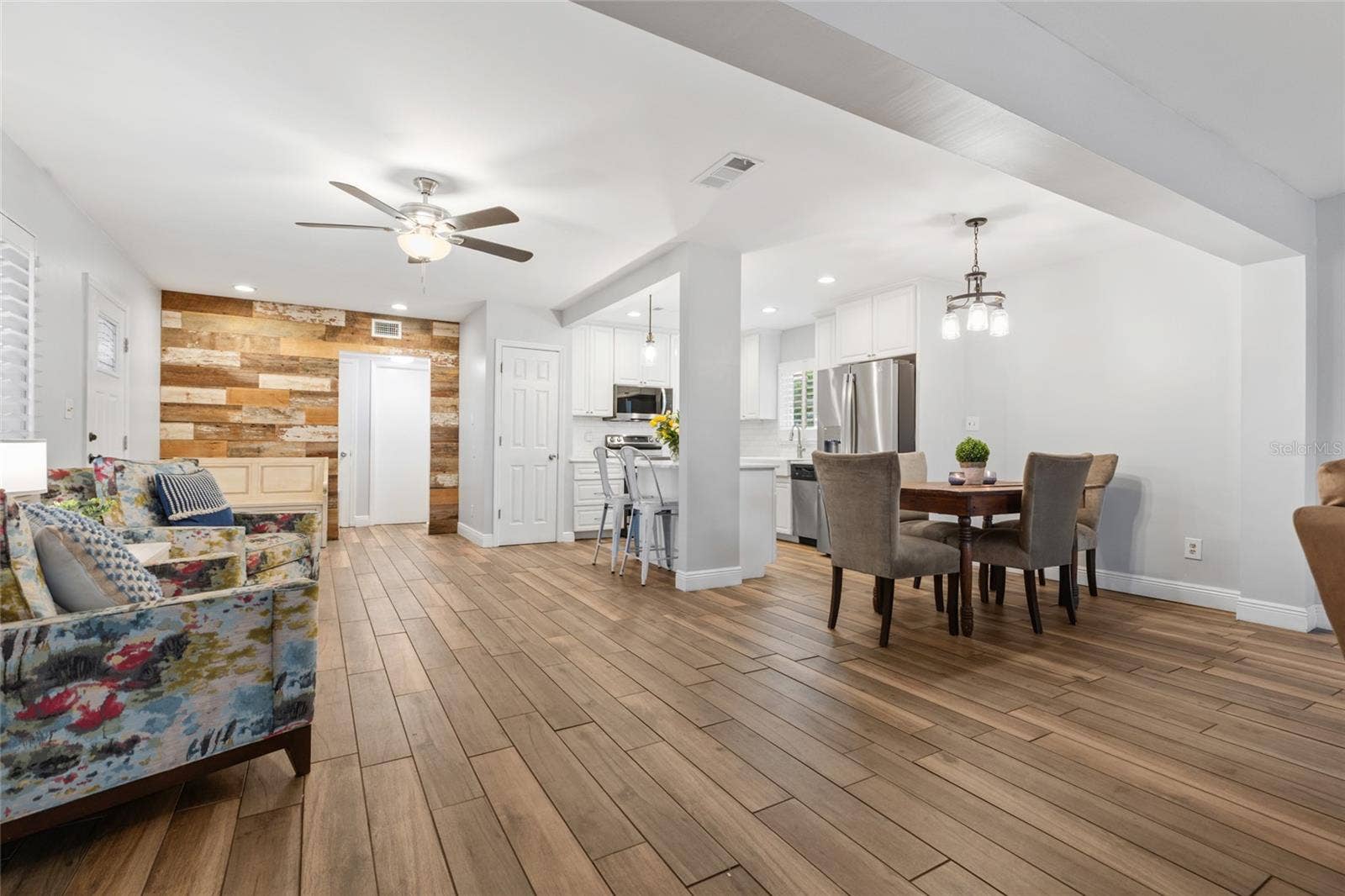 5618 31ST AVENUE N, St Petersburg, FL 33710