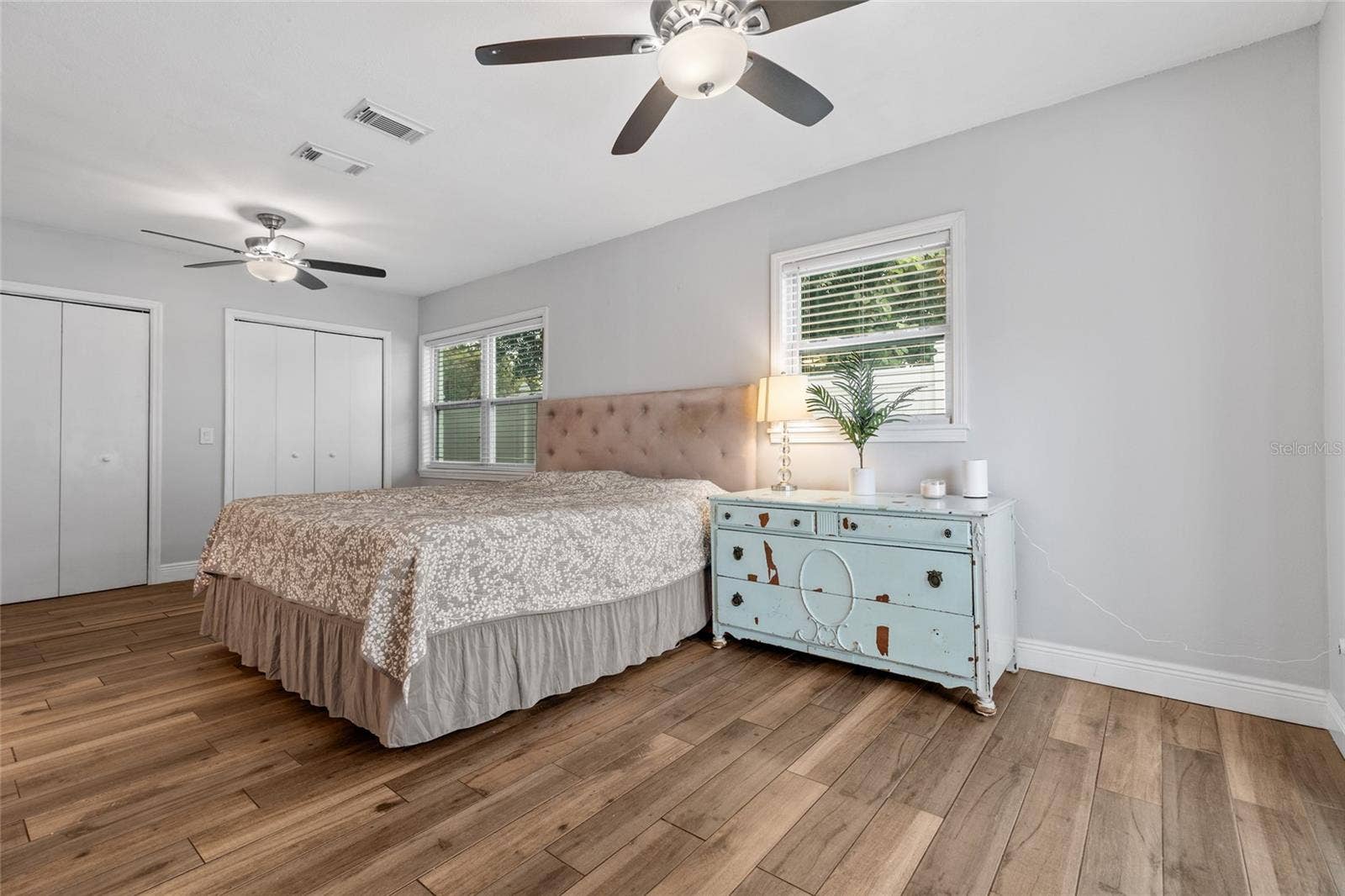 5618 31ST AVENUE N, St Petersburg, FL 33710