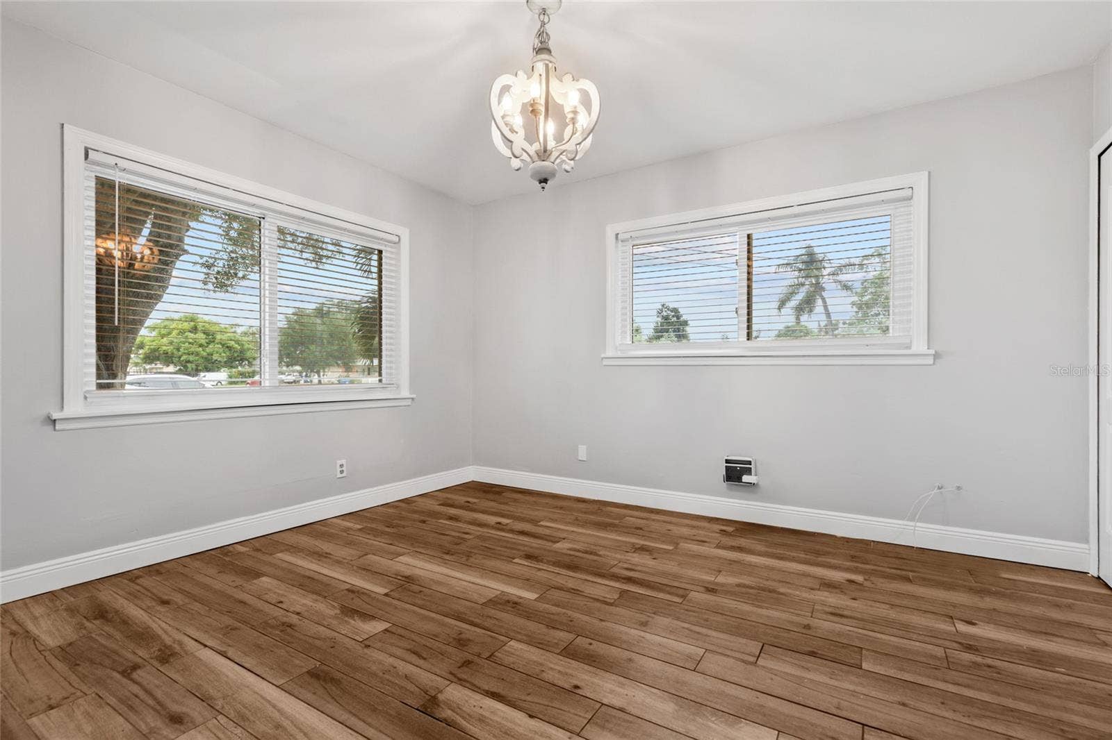 5618 31ST AVENUE N, St Petersburg, FL 33710