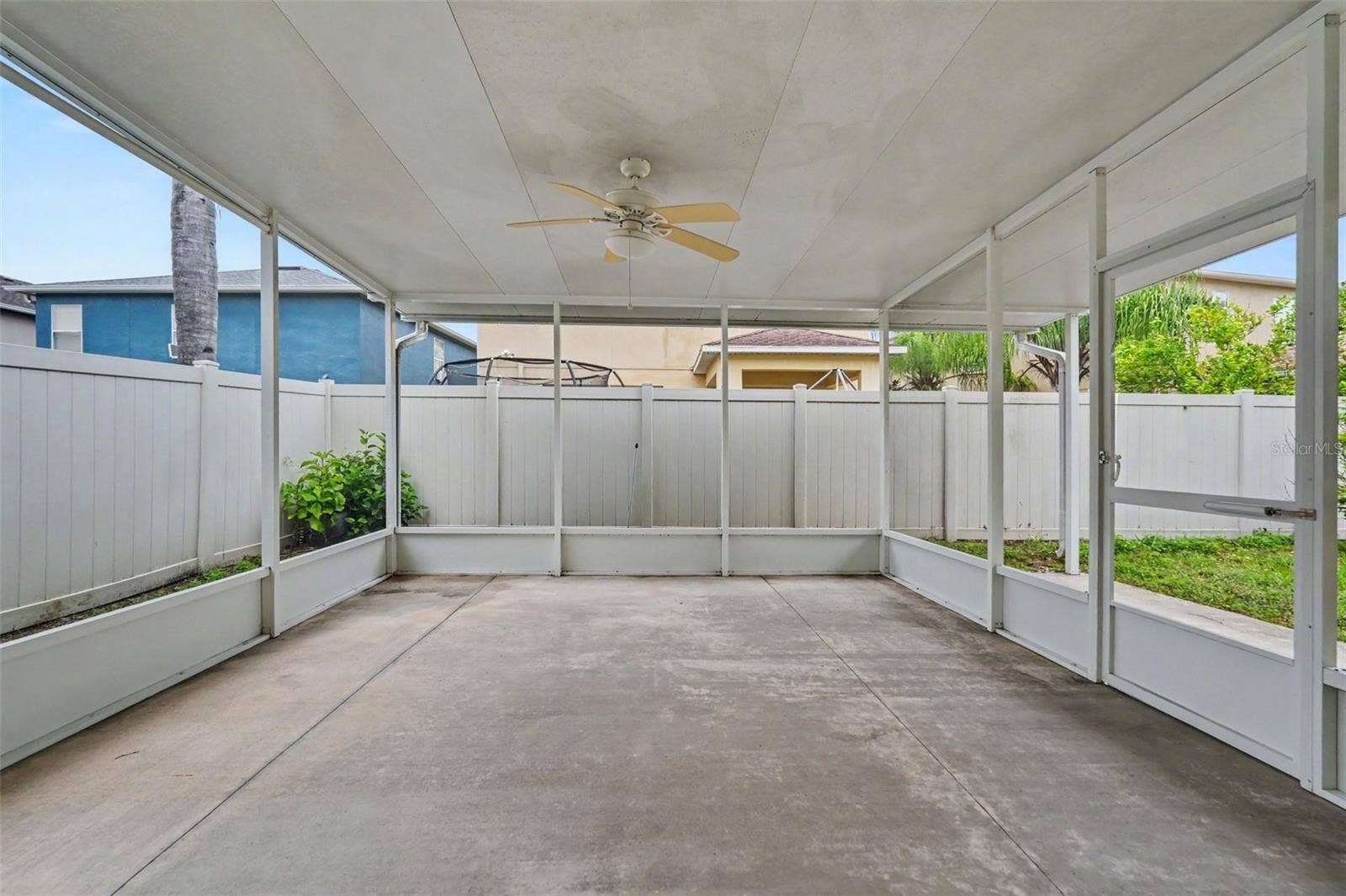17511 GLENAPP DR, Land O Lakes, FL 34638