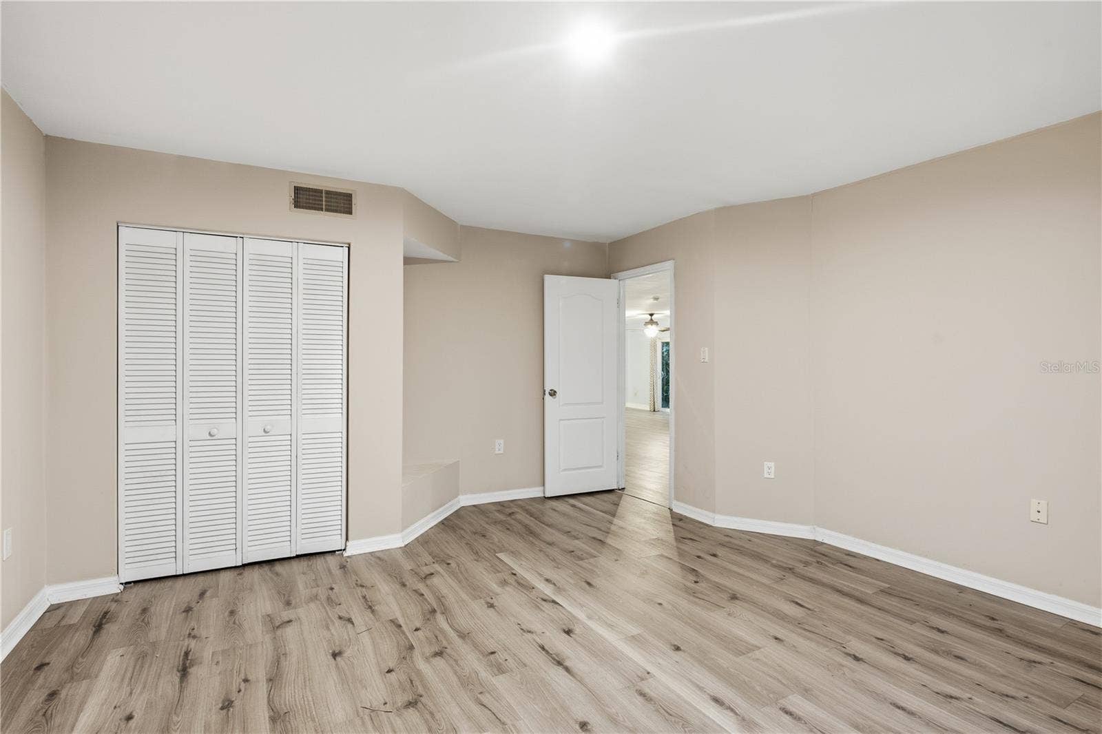 6225 BAYSIDE DRIVE, New Port Richey, FL 34652 6225 BAYSIDE DRIVE, New Port Richey, FL 34652