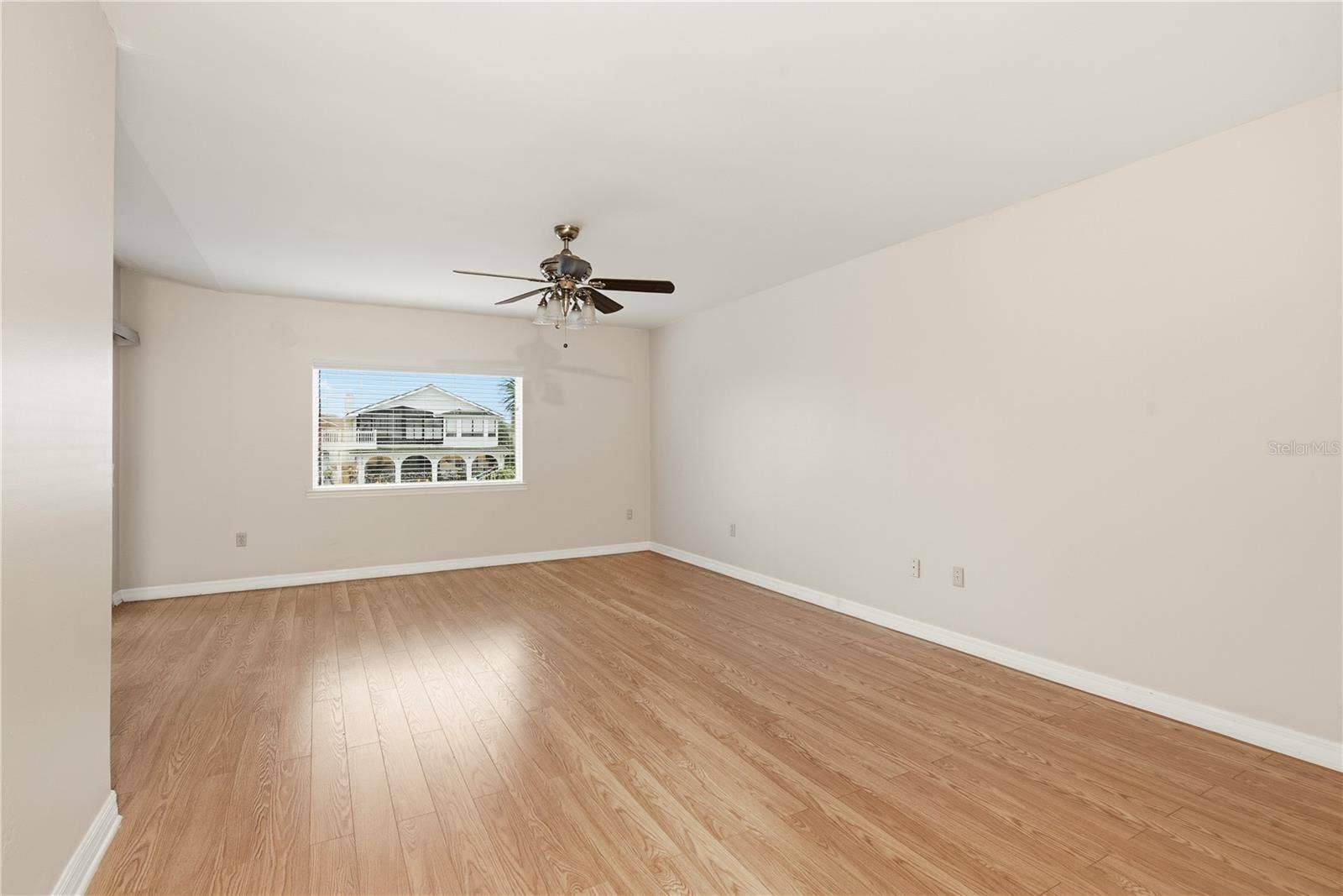 6225 BAYSIDE DRIVE, New Port Richey, FL 34652 6225 BAYSIDE DRIVE, New Port Richey, FL 34652