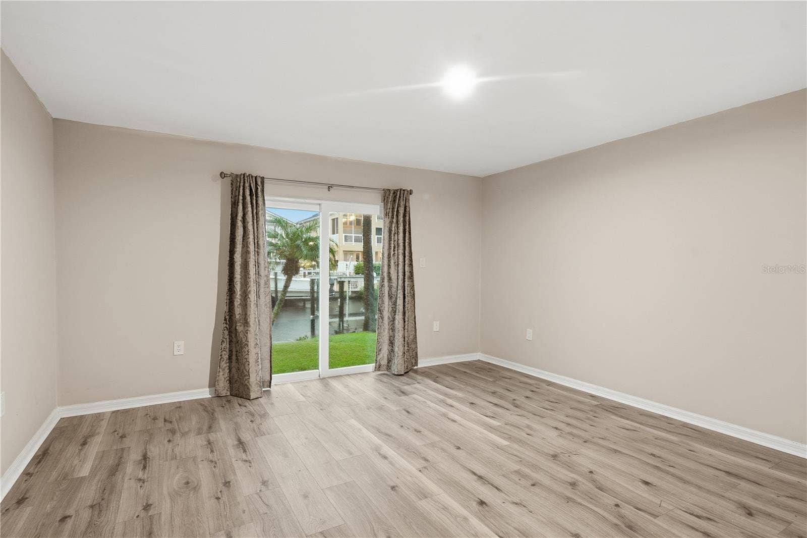 6225 BAYSIDE DRIVE, New Port Richey, FL 34652 6225 BAYSIDE DRIVE, New Port Richey, FL 34652