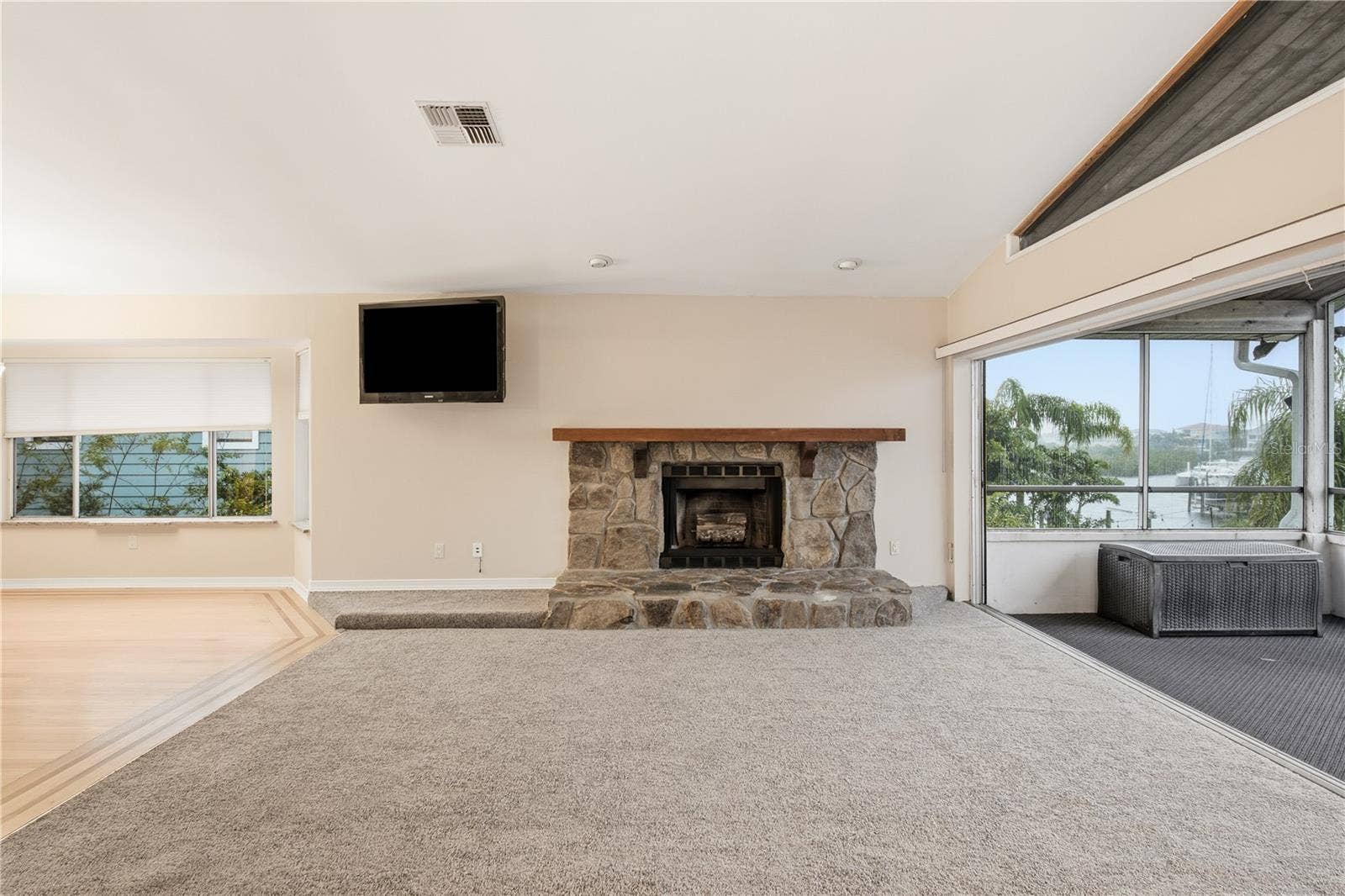 6225 BAYSIDE DRIVE, New Port Richey, FL 34652 6225 BAYSIDE DRIVE, New Port Richey, FL 34652