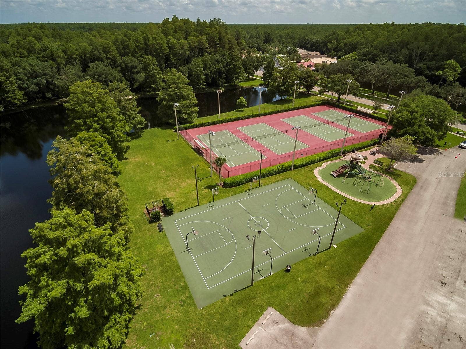 3430 HILLMOOR DRIVE, Palm Harbor, FL 34685 3430 HILLMOOR DRIVE, Palm Harbor, FL 34685
