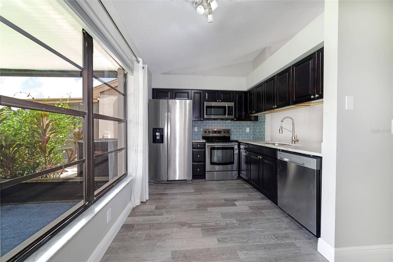 3430 HILLMOOR DRIVE, Palm Harbor, FL 34685 3430 HILLMOOR DRIVE, Palm Harbor, FL 34685