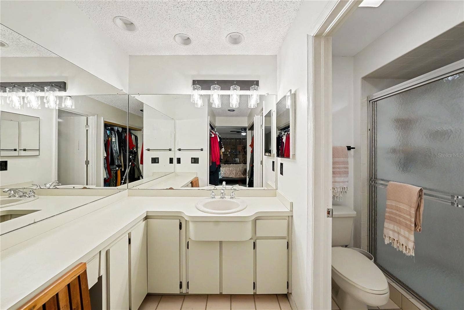 203 LOS PRADOS DRIVE, #1322, Safety Harbor, FL 34695 Master Bathroom