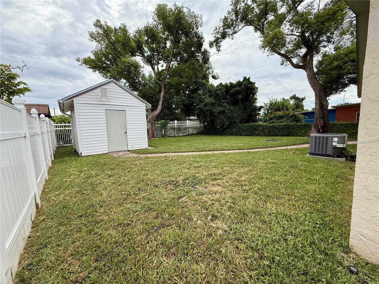 7523 BLOSSOM AVENUE, Tampa, FL 33614 7523 BLOSSOM AVENUE, Tampa, FL 33614