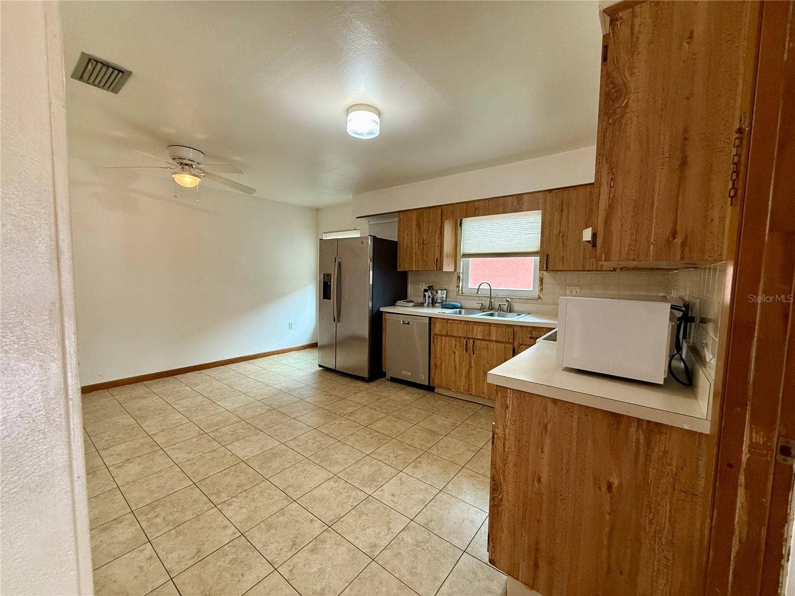 7523 BLOSSOM AVENUE, Tampa, FL 33614 7523 BLOSSOM AVENUE, Tampa, FL 33614