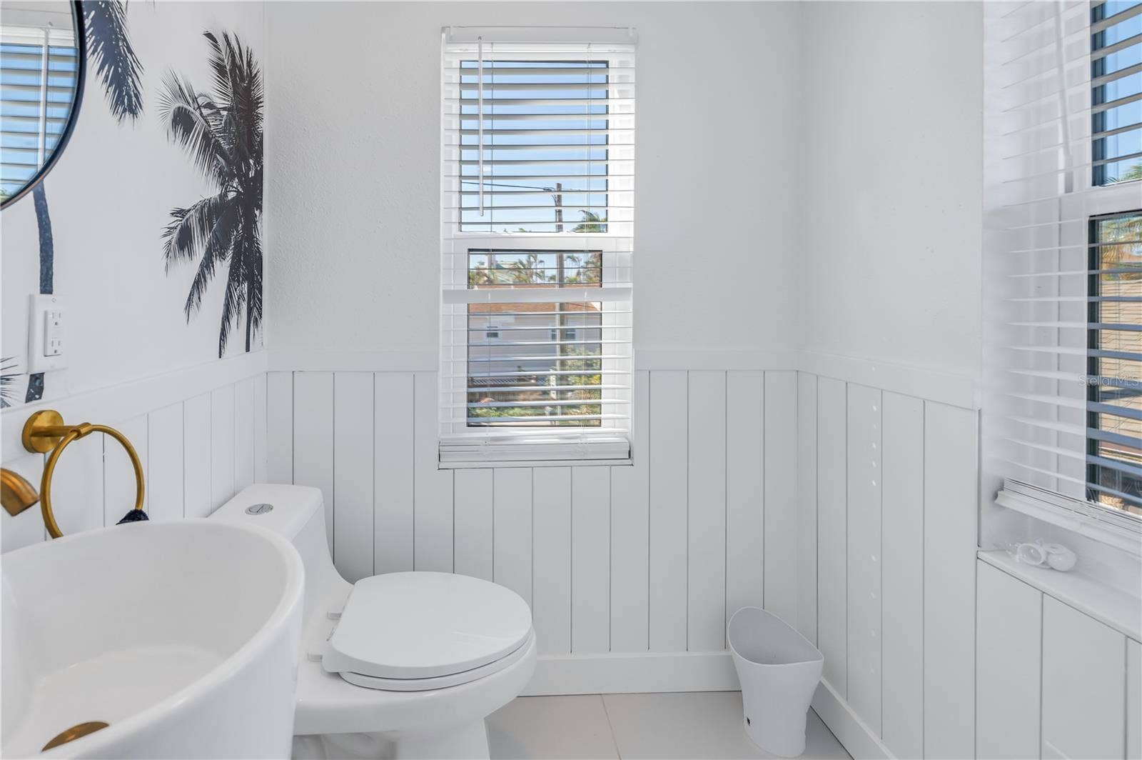12016 LAGOON LN, Treasure Island, FL 33706