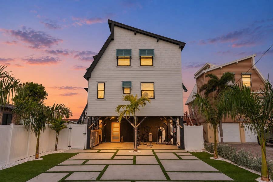 Property photo for 12016 LAGOON LN, Treasure Island, FL