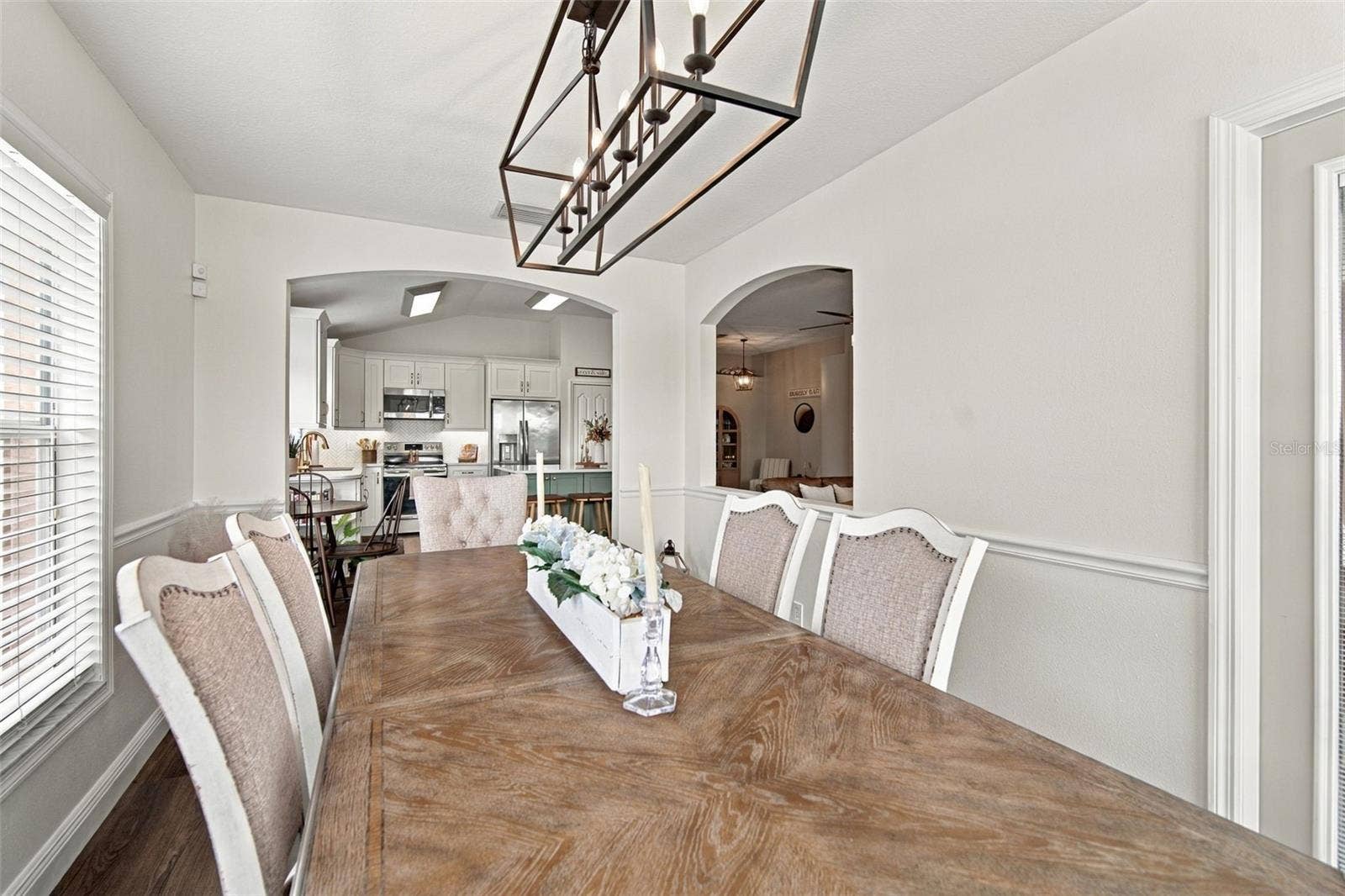 8335 CANTERBURY LAKE BOULEVARD, Tampa, FL 33619