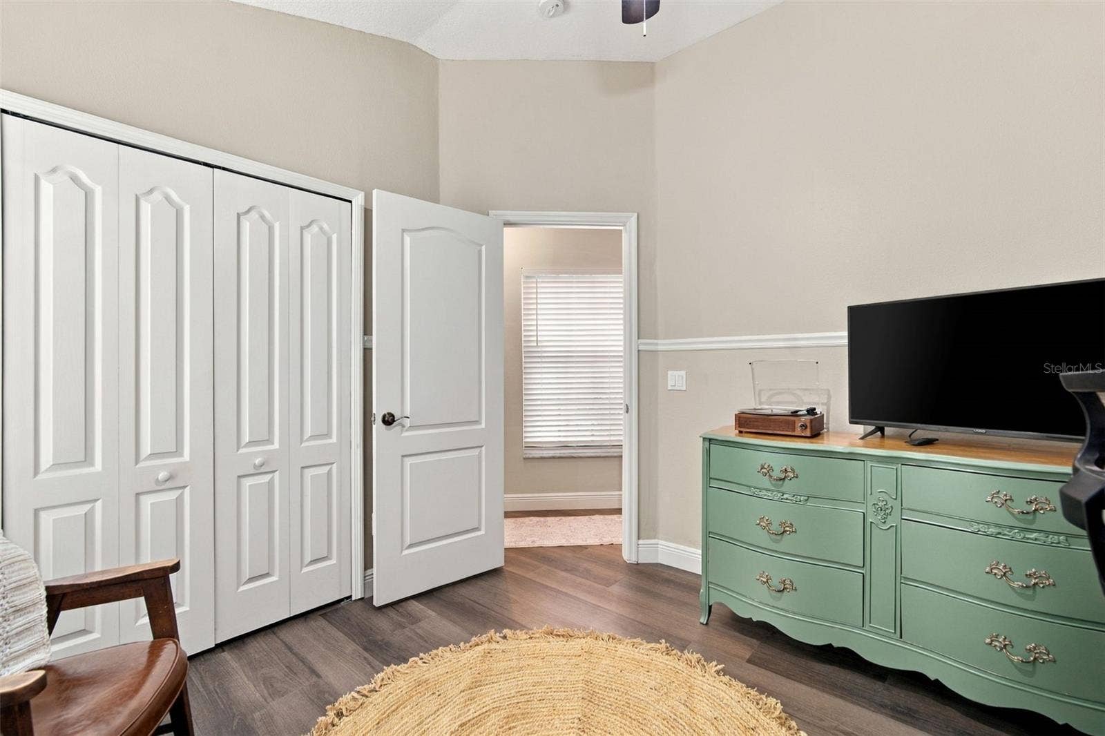 8335 CANTERBURY LAKE BOULEVARD, Tampa, FL 33619