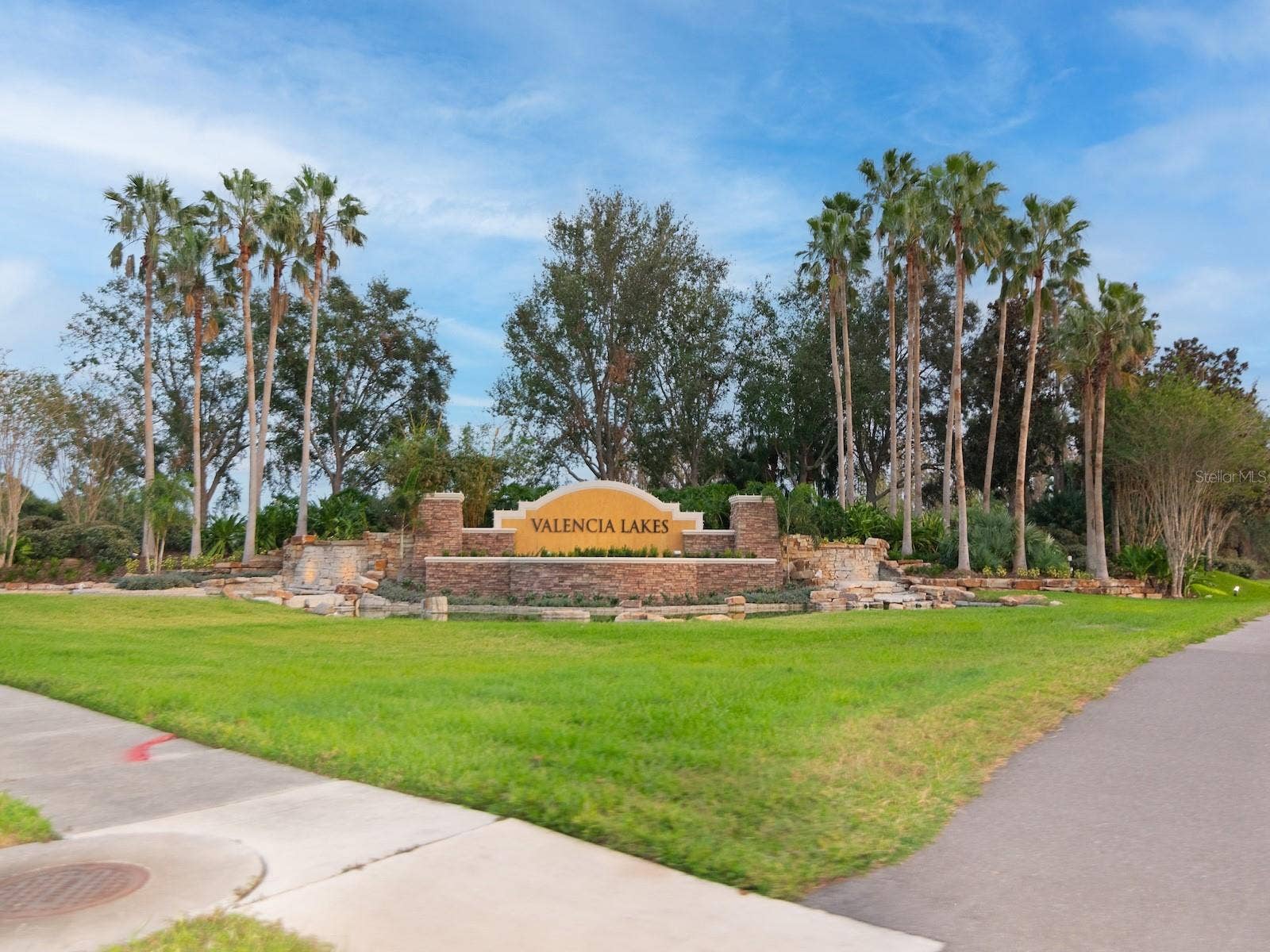 5011 SANDY BROOK CIRCLE, Wimauma, FL 33598 5011 SANDY BROOK CIRCLE, Wimauma, FL 33598