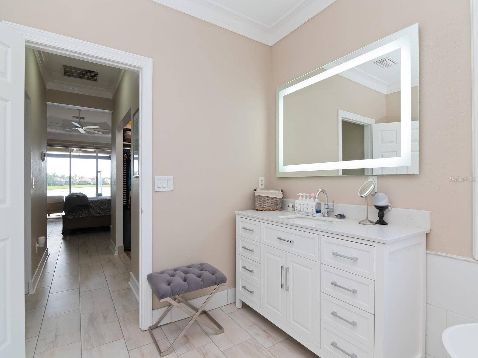 5011 SANDY BROOK CIRCLE, Wimauma, FL 33598 5011 SANDY BROOK CIRCLE, Wimauma, FL 33598