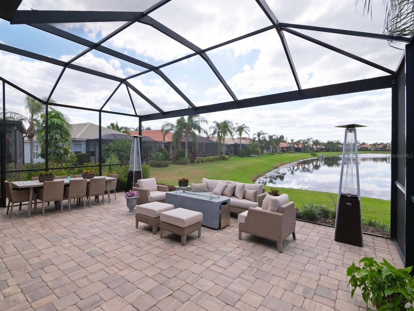 5011 SANDY BROOK CIRCLE, Wimauma, FL 33598 5011 SANDY BROOK CIRCLE, Wimauma, FL 33598