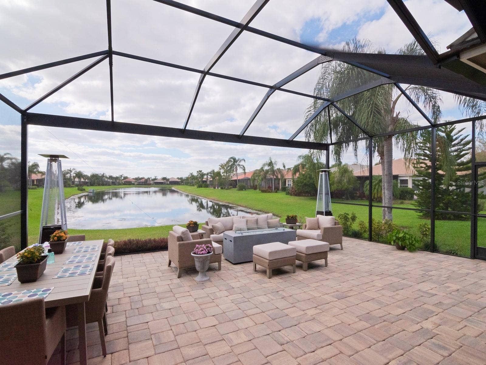 5011 SANDY BROOK CIRCLE, Wimauma, FL 33598 5011 SANDY BROOK CIRCLE, Wimauma, FL 33598