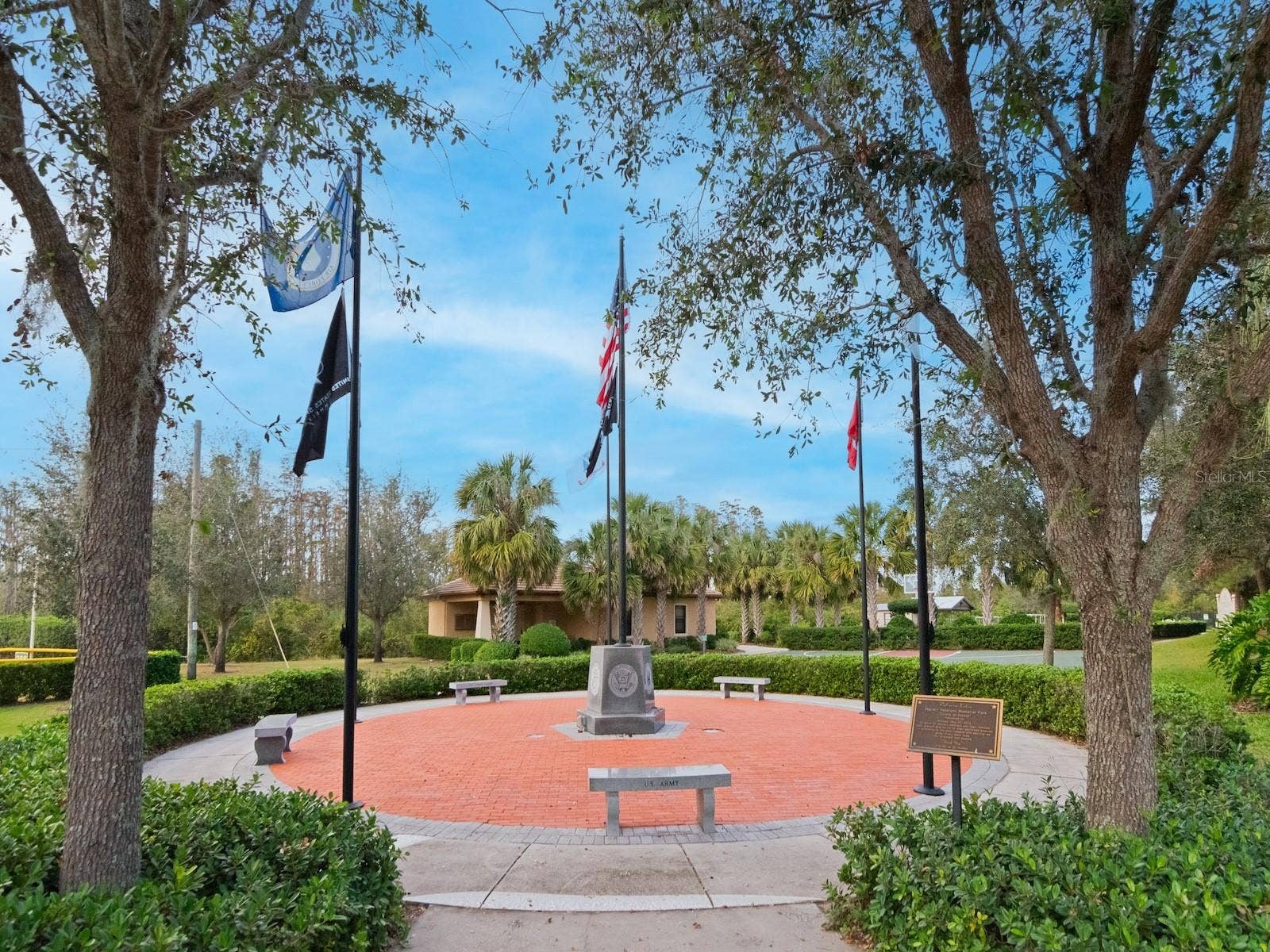 5011 SANDY BROOK CIRCLE, Wimauma, FL 33598 5011 SANDY BROOK CIRCLE, Wimauma, FL 33598