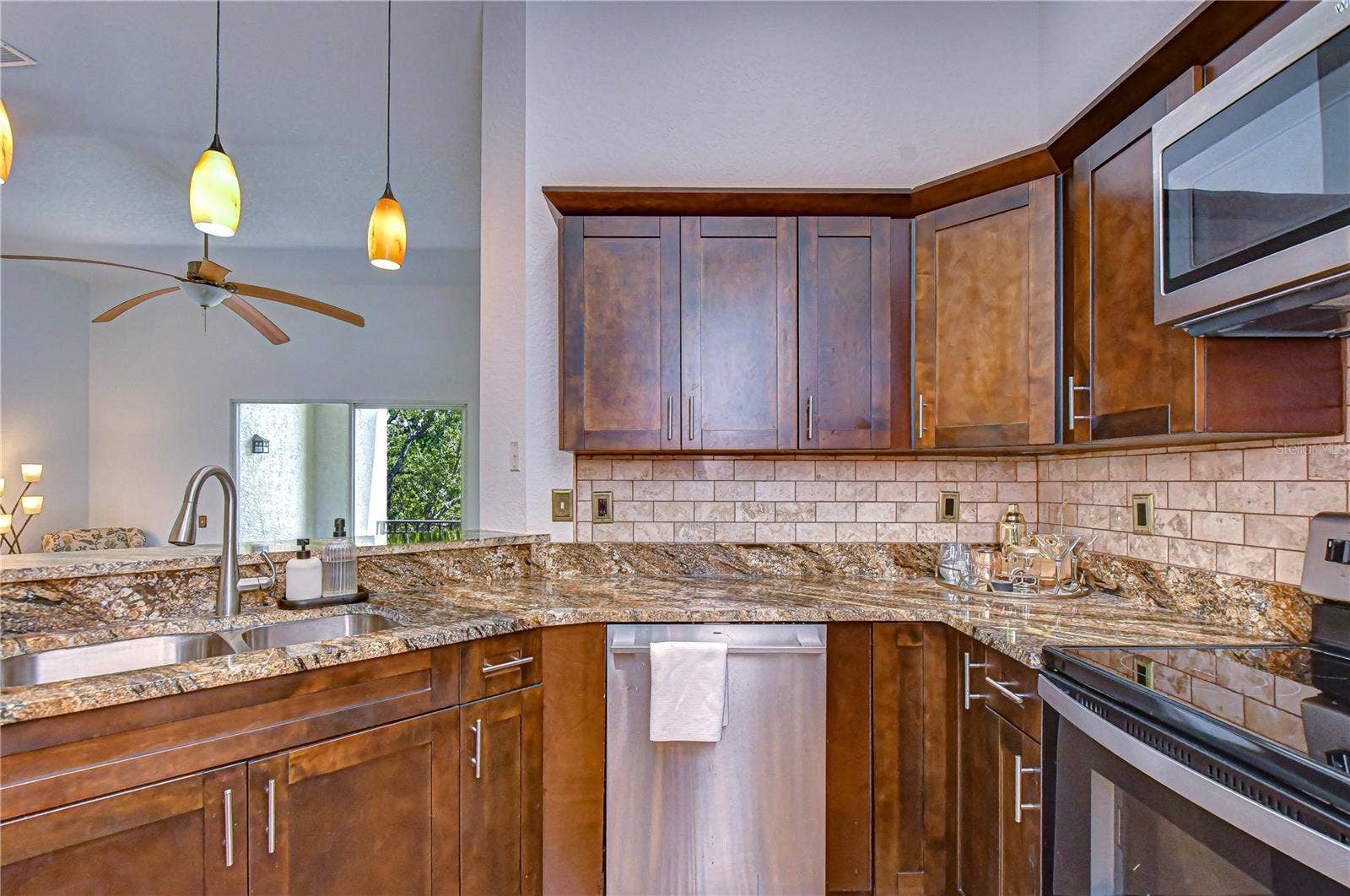 609 TROPICAL BREEZE WAY, #609, Tampa, FL 33602