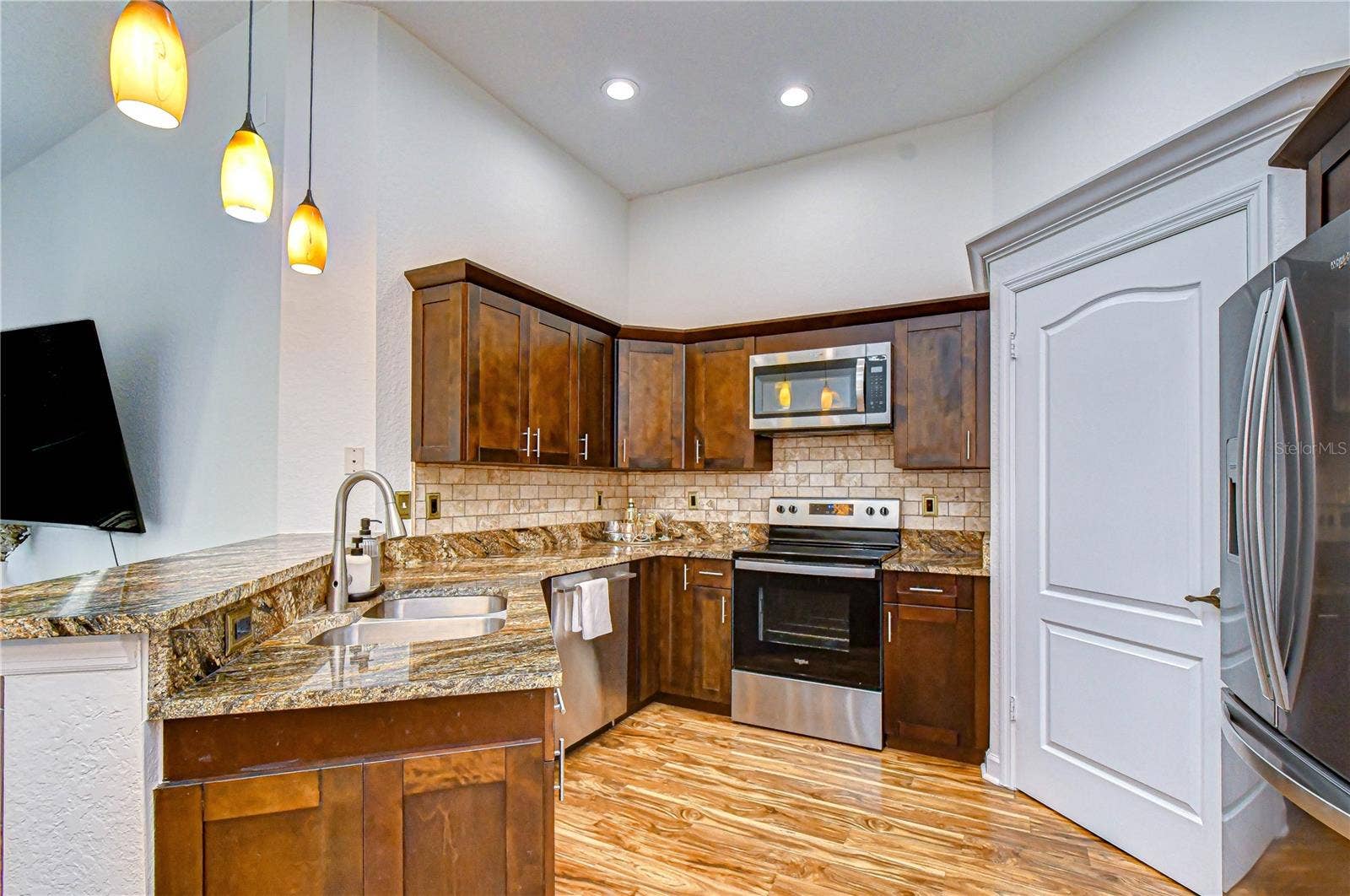 609 TROPICAL BREEZE WAY, #609, Tampa, FL 33602