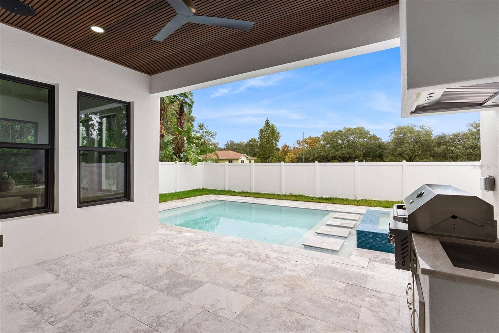 1007 W BRADDOCK STREET, Tampa, FL 33603
