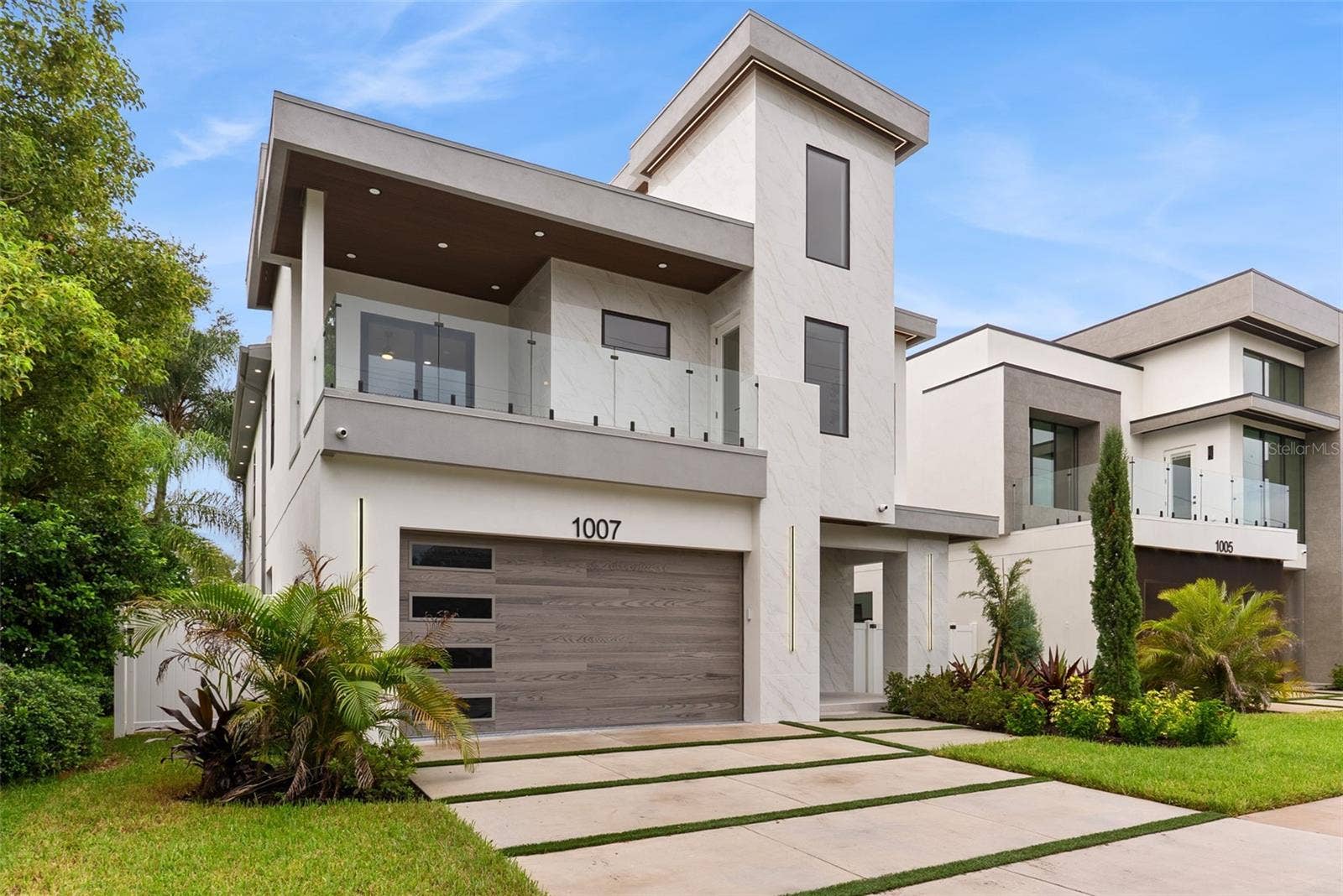 1007 W BRADDOCK STREET, Tampa, FL 33603