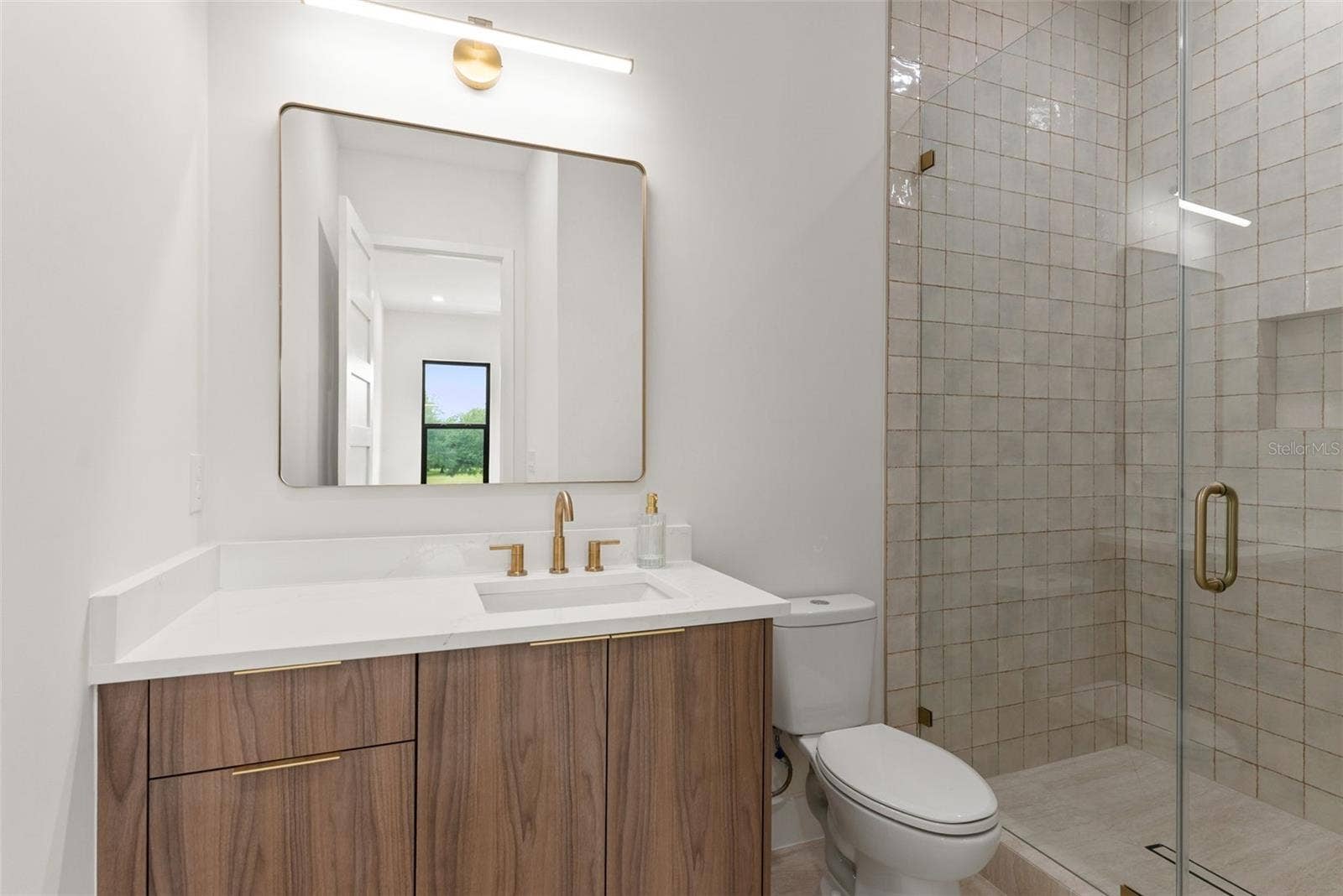 ensuite bathroom