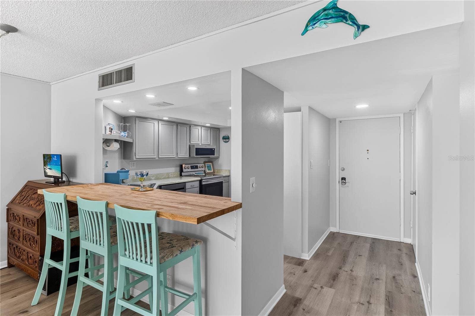 7400 SUN ISLAND DRIVE S, #203, South Pasadena, FL 33707 7400 SUN ISLAND DRIVE S, #203, South Pasadena, FL 33707