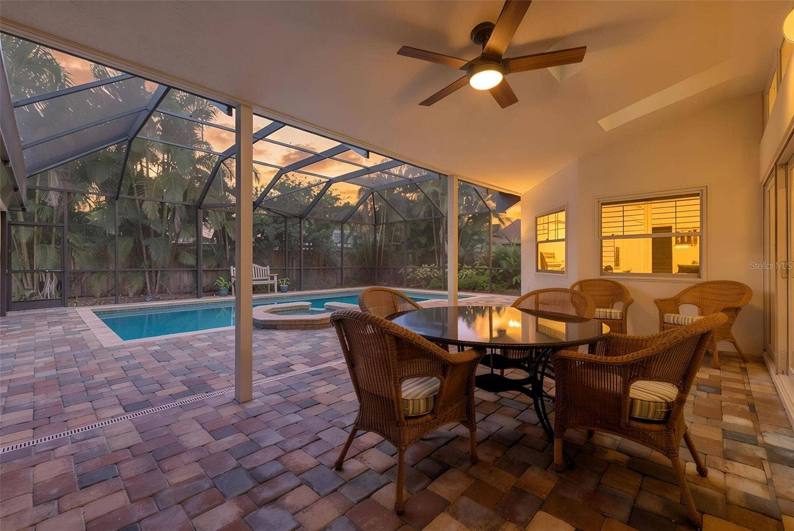 2715 COUNTRY WOODS LANE, Palm Harbor, FL 34683
