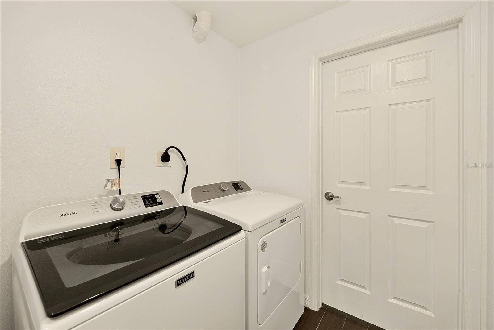 14330 CHANNEL DRIVE, Largo, FL 33774 Laundry Area