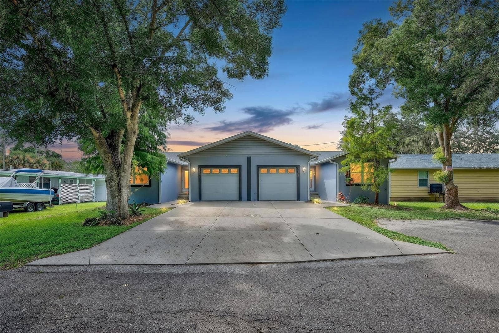 14330 CHANNEL DRIVE, Largo, FL 33774 Right side of Property