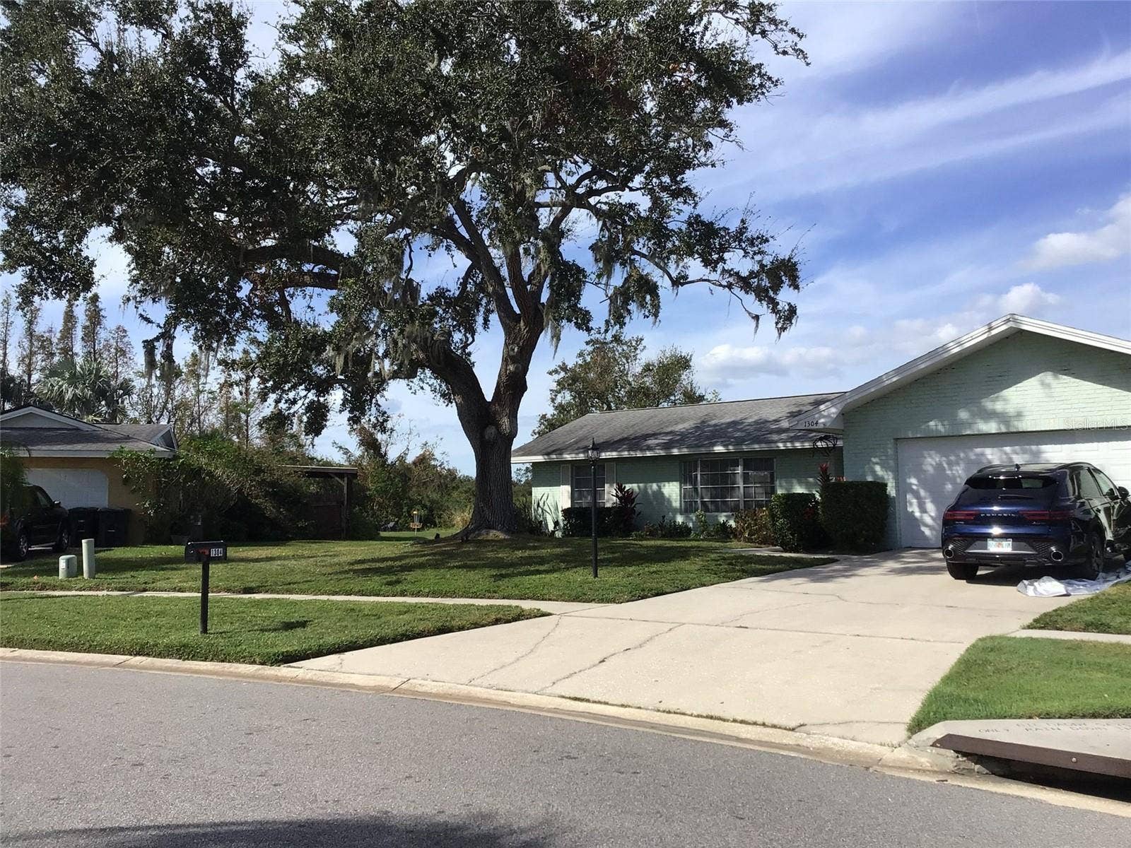 1304 ALAMEDA AVENUE, Clearwater, FL 33759 1304 ALAMEDA AVENUE, Clearwater, FL 33759