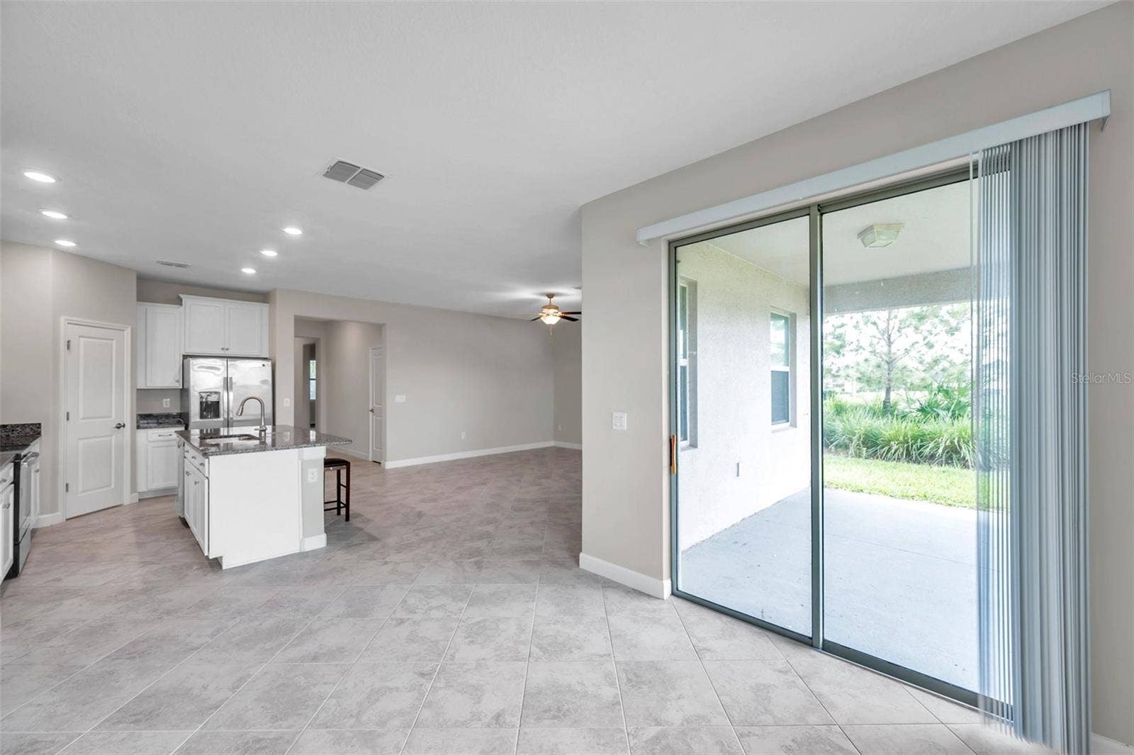 11412 FRESHWATER RIDGE DRIVE, Riverview, FL 33569 breakfast room