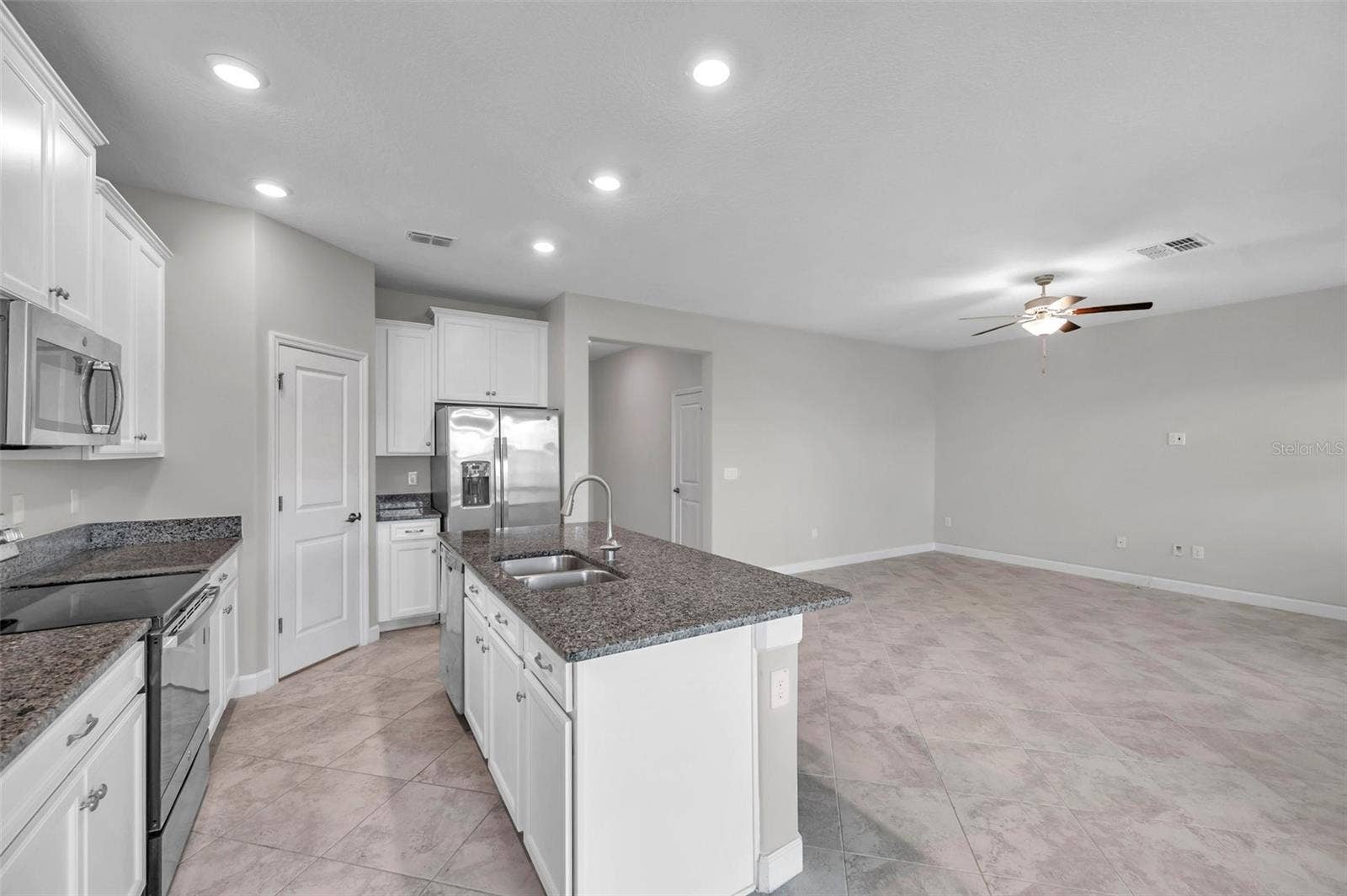 11412 FRESHWATER RIDGE DRIVE, Riverview, FL 33569 open floor plan