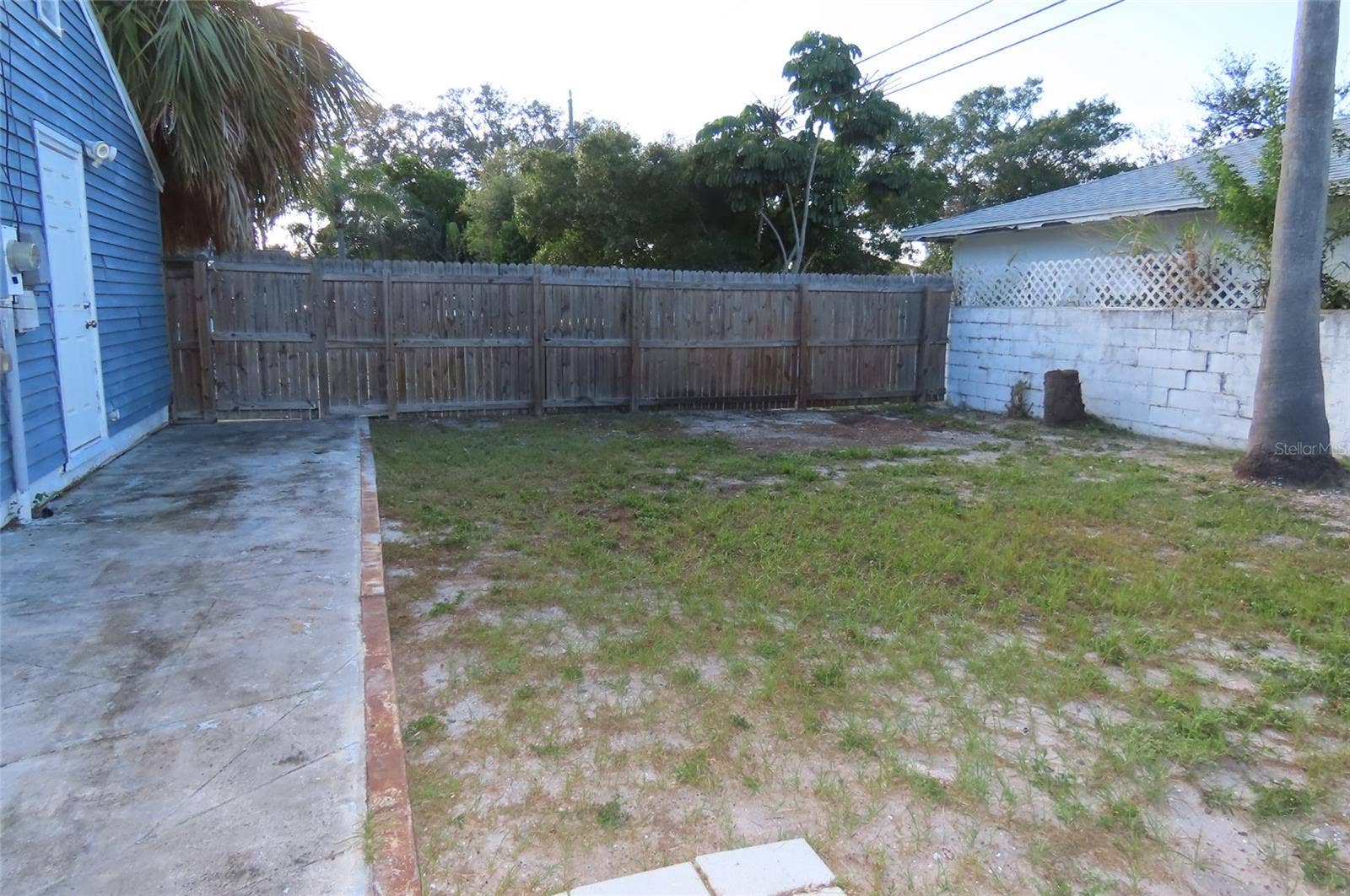 101 N GLENWOOD AVENUE, Clearwater, FL 33755