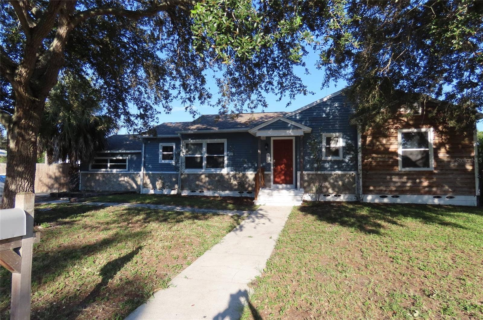 101 N GLENWOOD AVENUE, Clearwater, FL 33755