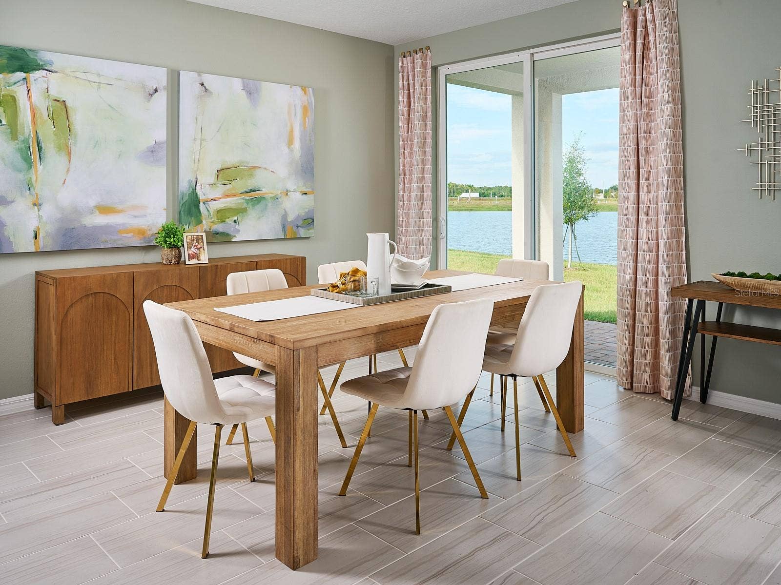 2041 ROSEWOOD DRIVE, Bartow, FL 33830 Photo is not of the actual home, but is an inspirational photo of builders model home and may depict options, furnishings, and/or decorator features that are not included.